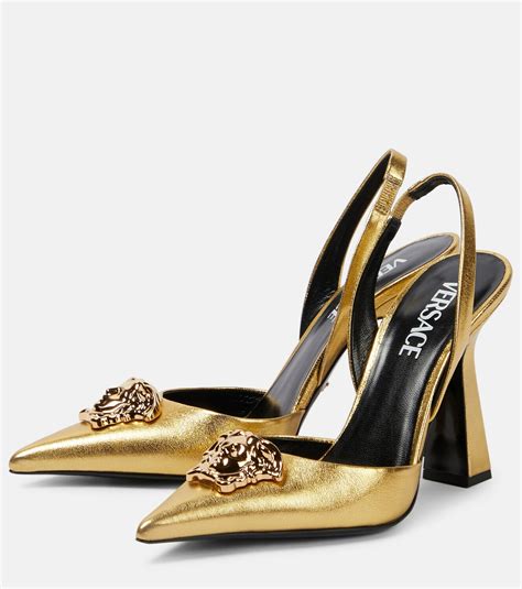 Versace la medusa slingback pumps